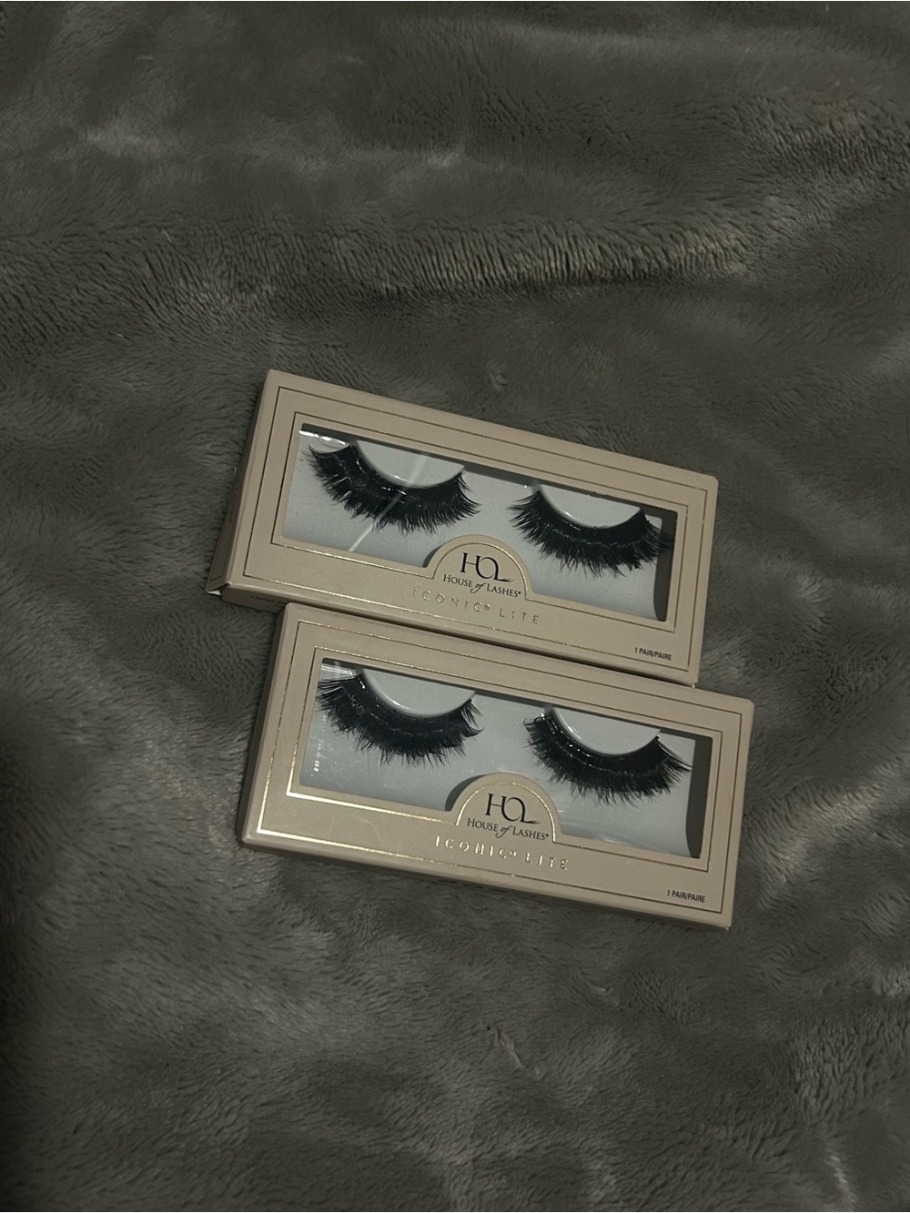 House of Lashes Iconic Lite False Eyelashes — Black